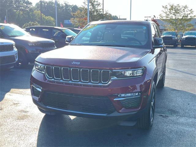 new 2024 Jeep Grand Cherokee car, priced at $49,499