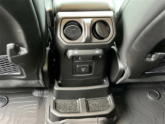 new 2025 Jeep Wrangler car, priced at $59,559