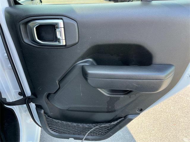 used 2023 Jeep Gladiator car, priced at $29,618