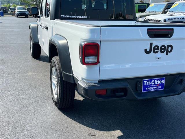 used 2023 Jeep Gladiator car, priced at $29,618
