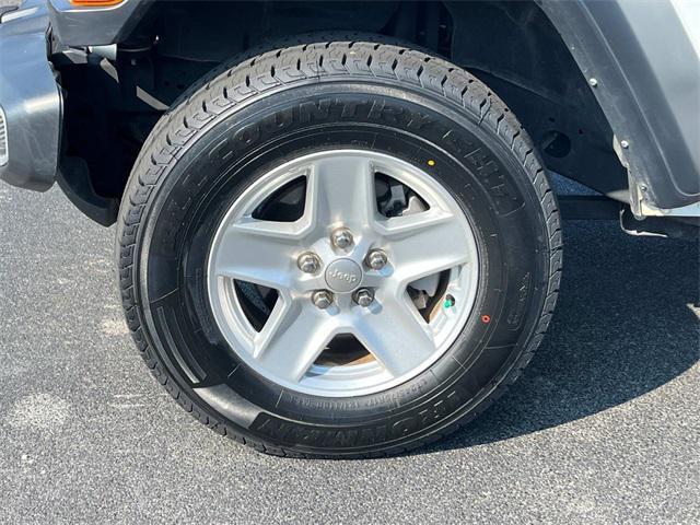 used 2023 Jeep Gladiator car, priced at $29,618