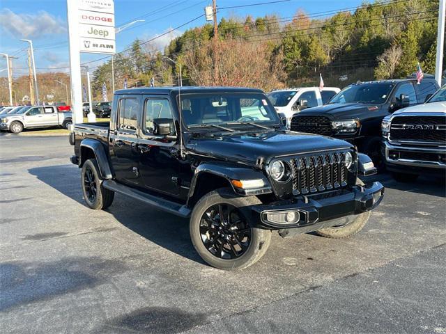 used 2023 Jeep Gladiator car, priced at $38,610