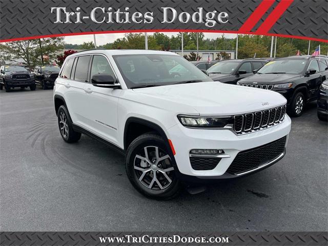 new 2024 Jeep Grand Cherokee car, priced at $48,954