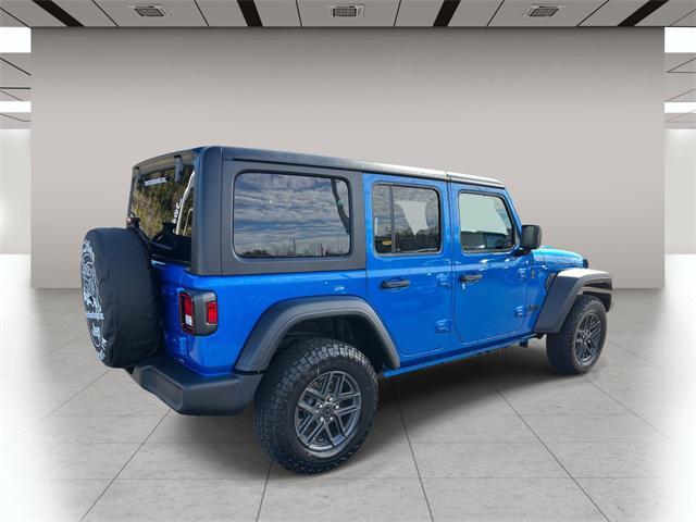 new 2025 Jeep Wrangler car, priced at $46,070