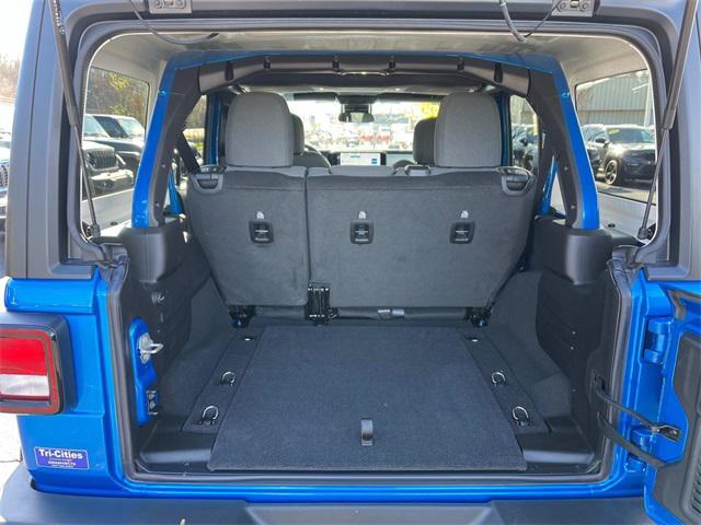 new 2025 Jeep Wrangler car, priced at $44,070