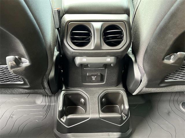 new 2025 Jeep Gladiator car, priced at $57,895