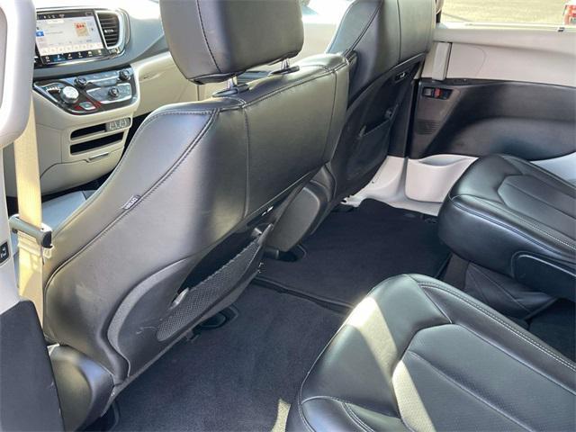 used 2024 Chrysler Pacifica car, priced at $28,163