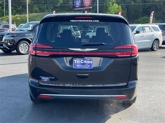 used 2024 Chrysler Pacifica car, priced at $28,163
