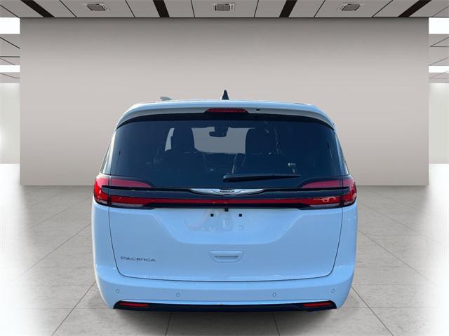 new 2026 Chrysler Pacifica car, priced at $45,455