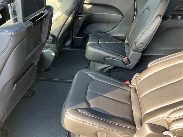 new 2026 Chrysler Pacifica car, priced at $45,455