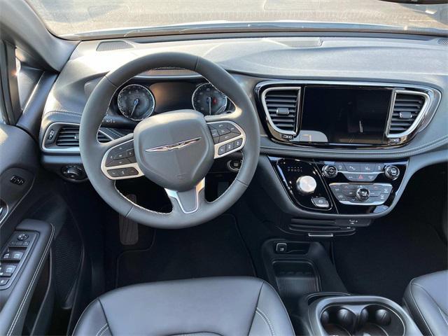 new 2026 Chrysler Pacifica car, priced at $45,455