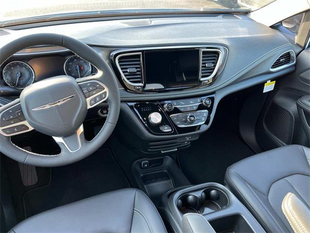 new 2026 Chrysler Pacifica car, priced at $45,455