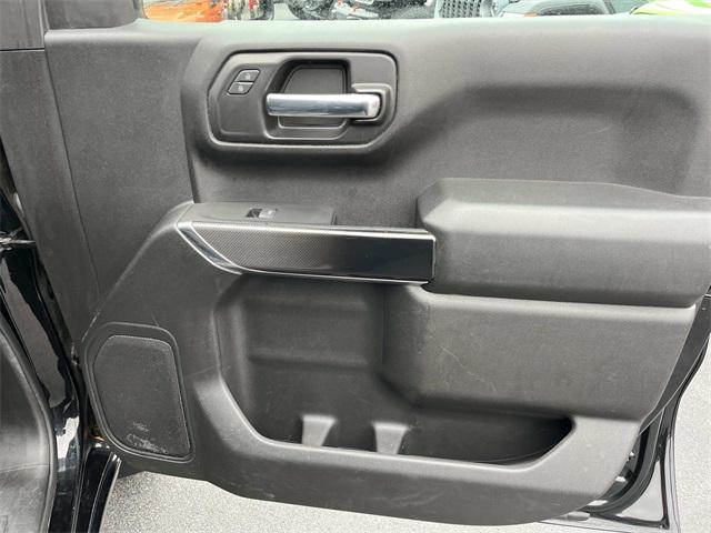 used 2022 Chevrolet Silverado 1500 car, priced at $38,171