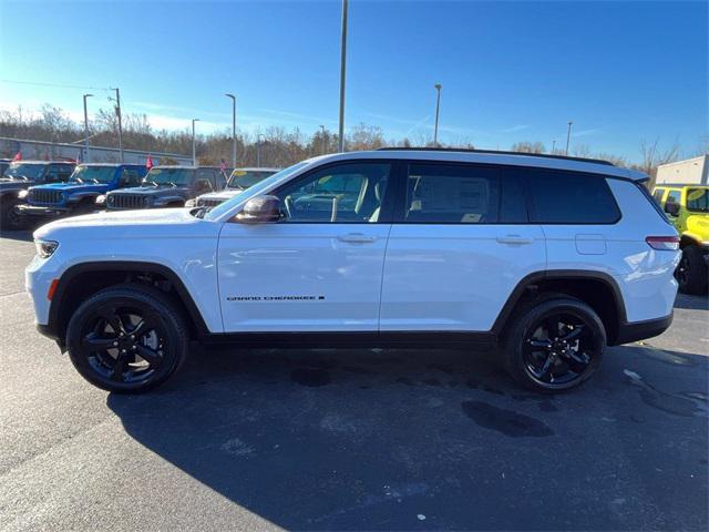 new 2025 Jeep Grand Cherokee L car, priced at $52,767