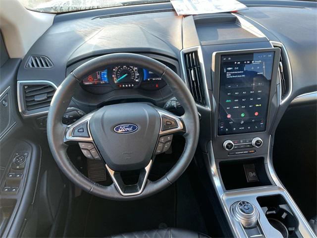 used 2024 Ford Edge car, priced at $29,190