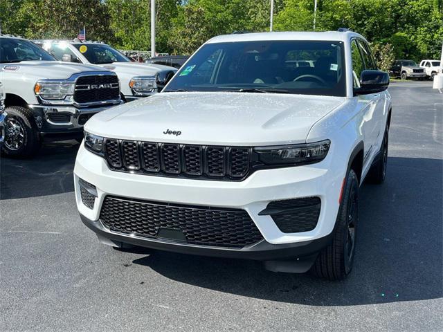 new 2024 Jeep Grand Cherokee car, priced at $44,468