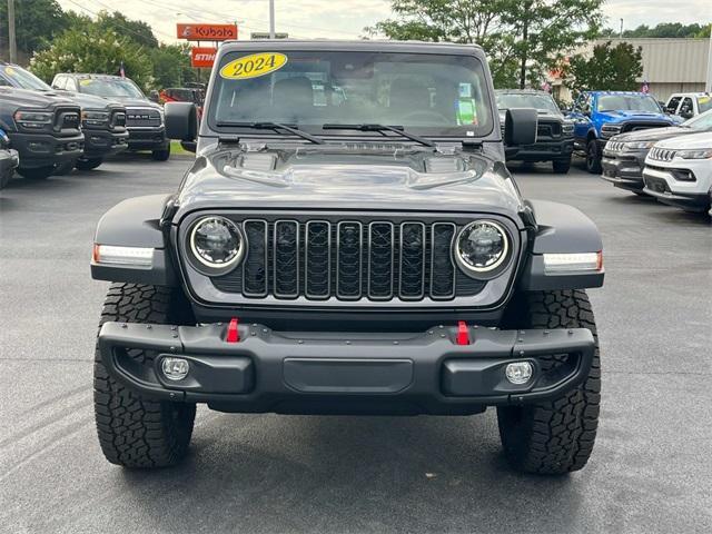 new 2024 Jeep Gladiator car, priced at $58,560