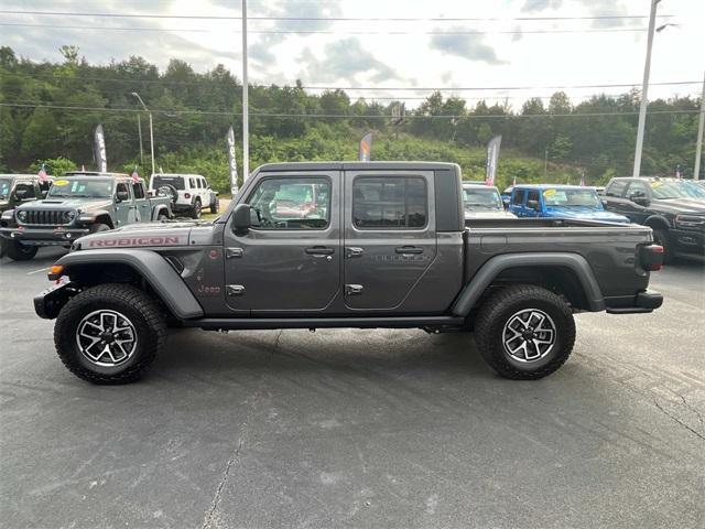 new 2024 Jeep Gladiator car, priced at $58,560