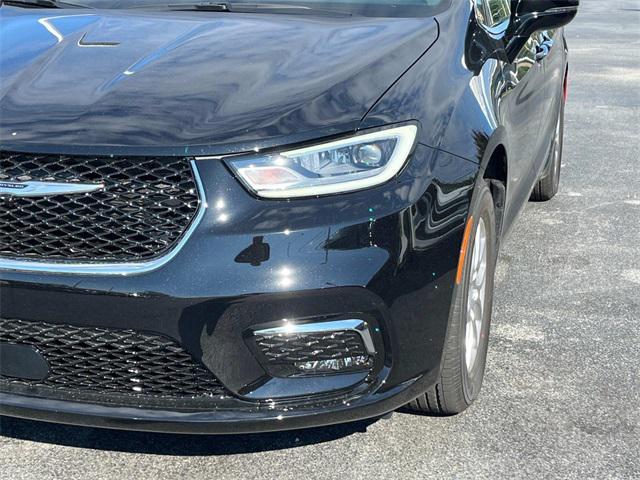 new 2026 Chrysler Pacifica car, priced at $45,155