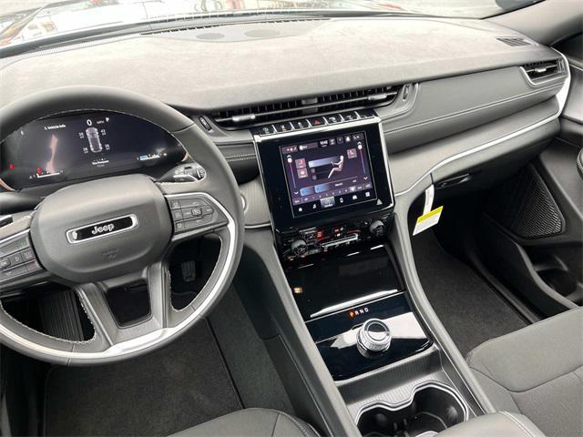 new 2025 Jeep Grand Cherokee car, priced at $40,099