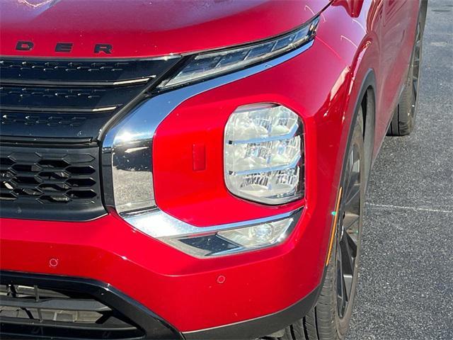 used 2023 Mitsubishi Outlander car, priced at $25,311