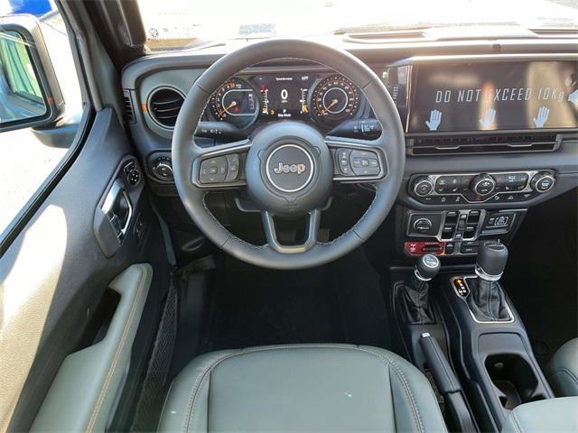 new 2025 Jeep Gladiator car, priced at $61,190
