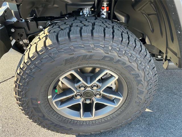 new 2025 Jeep Gladiator car, priced at $61,190