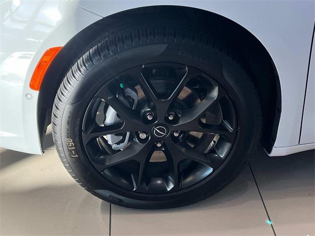 new 2026 Chrysler Pacifica car, priced at $56,655
