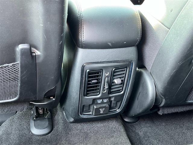 used 2022 Jeep Grand Cherokee car, priced at $25,416