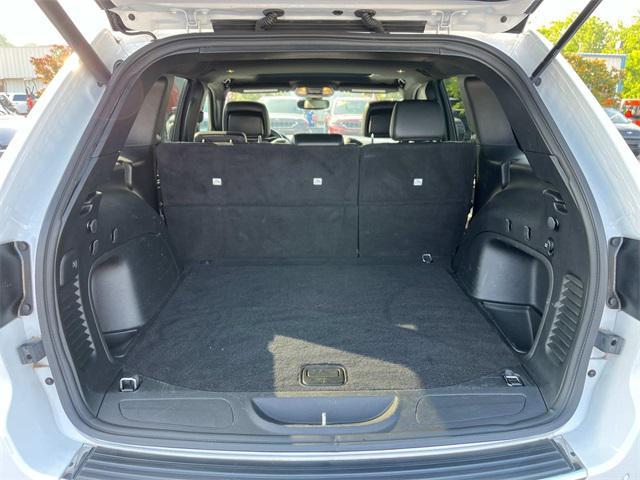 used 2022 Jeep Grand Cherokee car, priced at $25,416