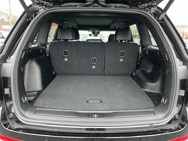 new 2025 Jeep Grand Cherokee car, priced at $46,904