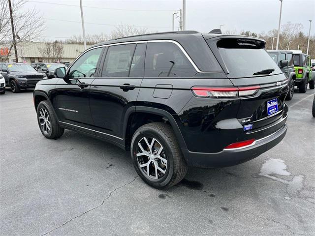 new 2025 Jeep Grand Cherokee car, priced at $46,904
