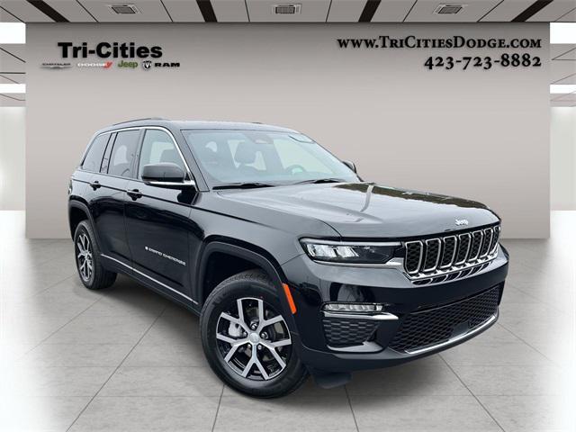 new 2025 Jeep Grand Cherokee car, priced at $48,904
