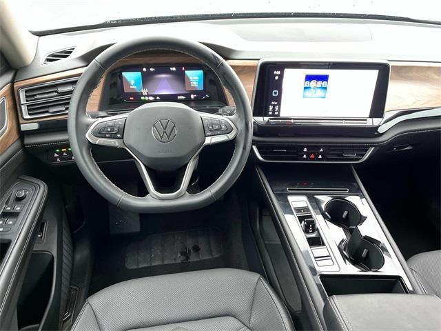 used 2024 Volkswagen Atlas car, priced at $36,893