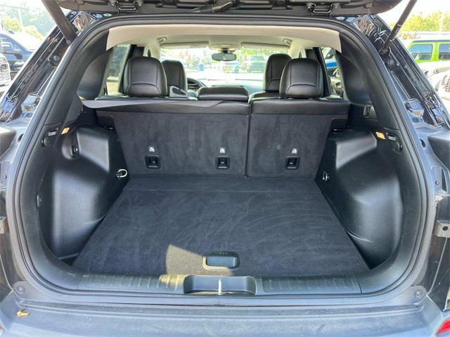 used 2023 Jeep Cherokee car, priced at $23,808
