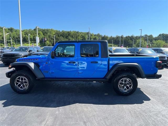 new 2024 Jeep Gladiator car, priced at $58,560