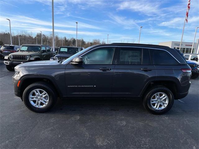 new 2025 Jeep Grand Cherokee car, priced at $39,595