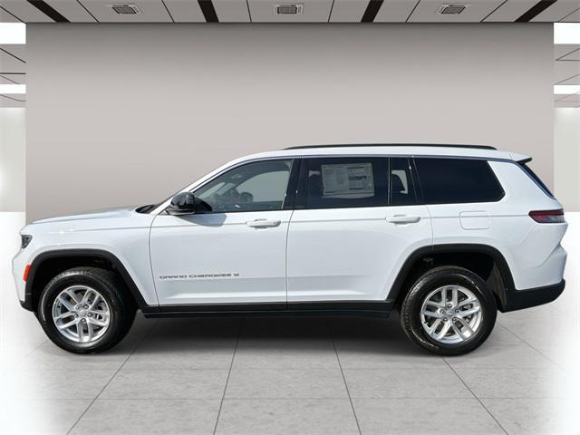 new 2025 Jeep Grand Cherokee L car, priced at $42,237
