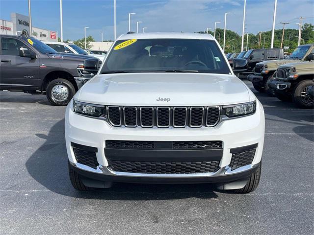 new 2025 Jeep Grand Cherokee L car, priced at $42,237