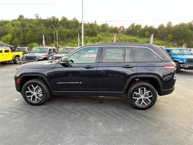 new 2024 Jeep Grand Cherokee car, priced at $49,990