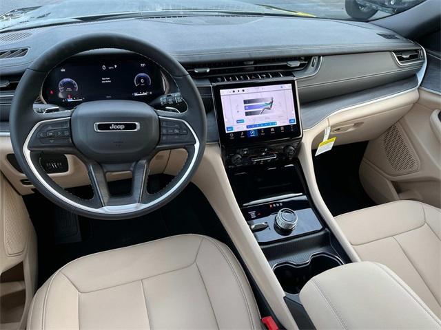 new 2024 Jeep Grand Cherokee car, priced at $49,990