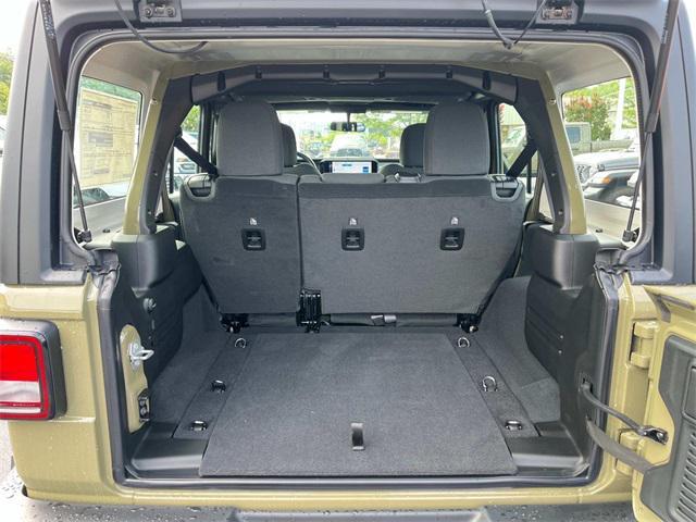 new 2025 Jeep Wrangler car, priced at $41,250