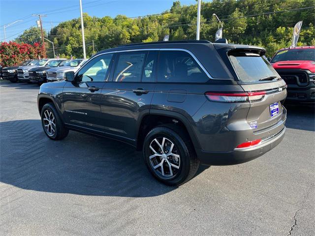 new 2024 Jeep Grand Cherokee car, priced at $49,490