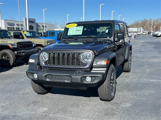 new 2025 Jeep Wrangler car, priced at $43,755