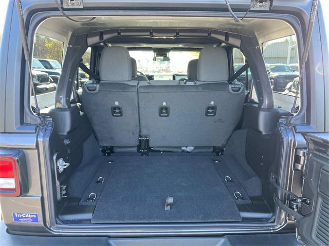 new 2025 Jeep Wrangler car, priced at $43,755