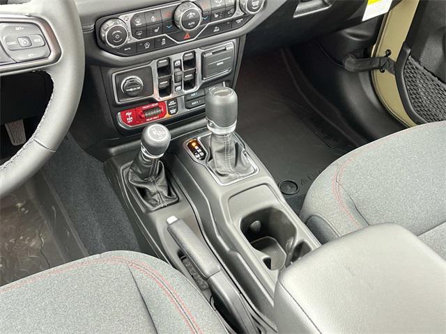 new 2025 Jeep Gladiator car, priced at $57,305