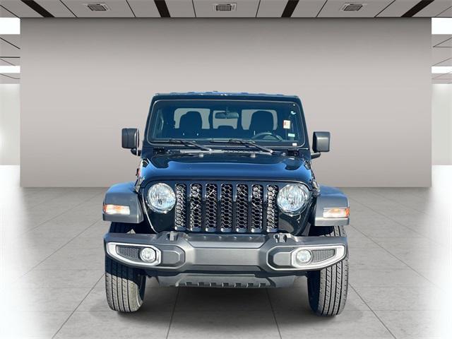 used 2023 Jeep Gladiator car, priced at $27,258