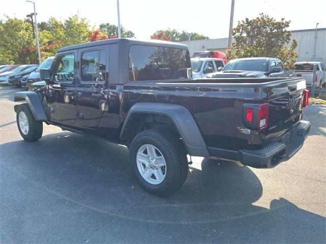 used 2023 Jeep Gladiator car, priced at $27,358