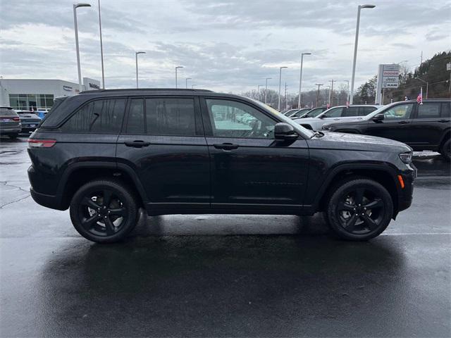 new 2024 Jeep Grand Cherokee car, priced at $52,443