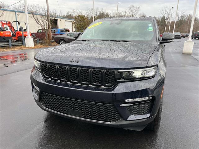 new 2024 Jeep Grand Cherokee car, priced at $52,443